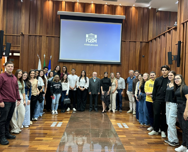 Palestra sobre empreendedorismo re�ne acad�micos da Univ�s e FDSM